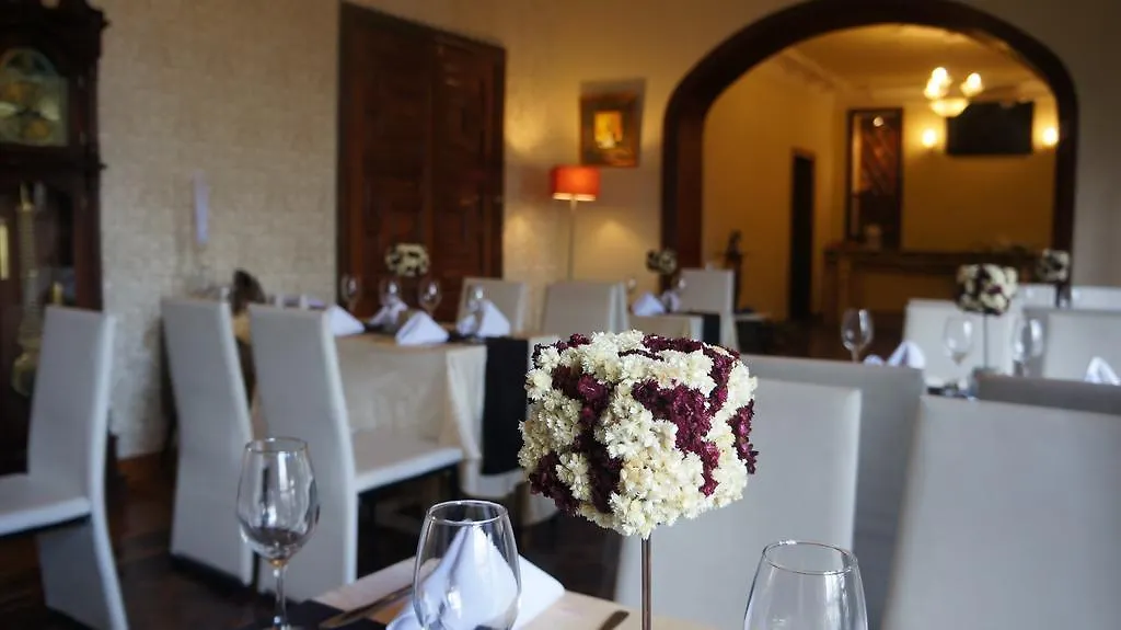 ***  Hotel Boutique La Circasiana Quito Ecuador